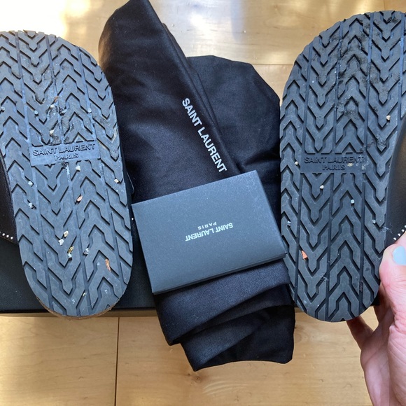 Saint Laurent Jimmy Pearl Sandals - Picture 2 of 5